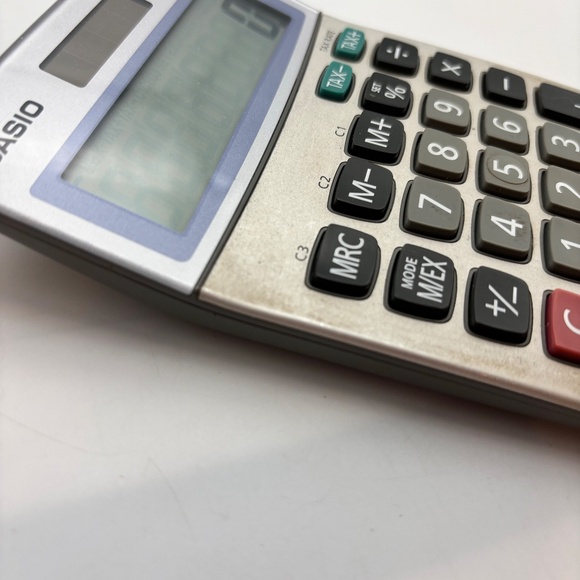 Casio MS-80S Two Way Power Solar Digital Calculator - Picture 5 of 11